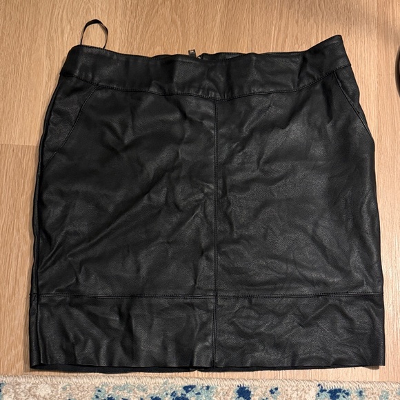 Black Pleather Skirt - Picture 1 of 1